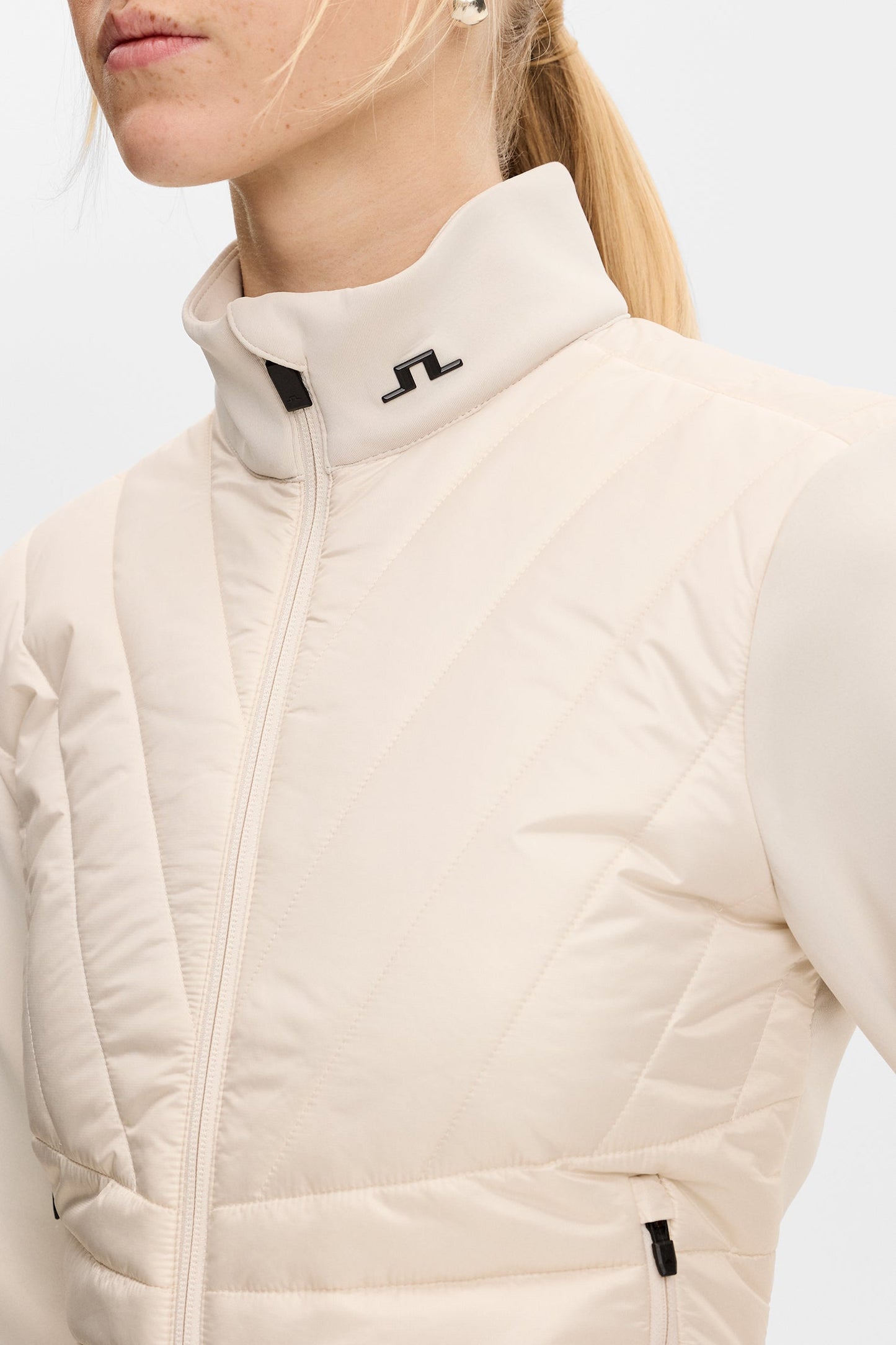Holma Quilt Hybrid Jacket / Moonbeam